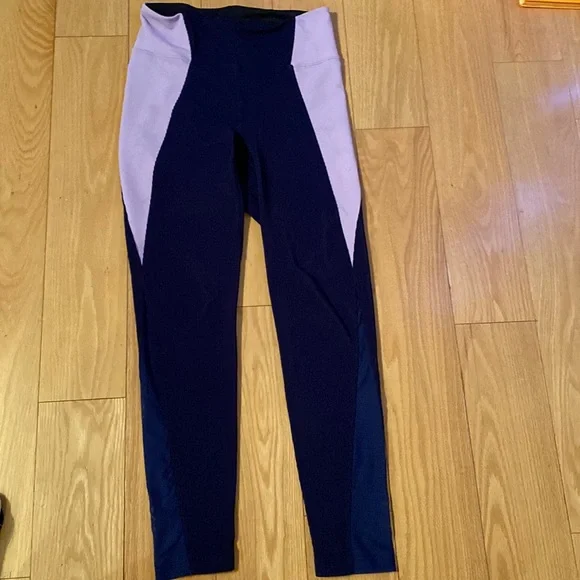 Heroine Sport Leggings - Picture 2 of 5